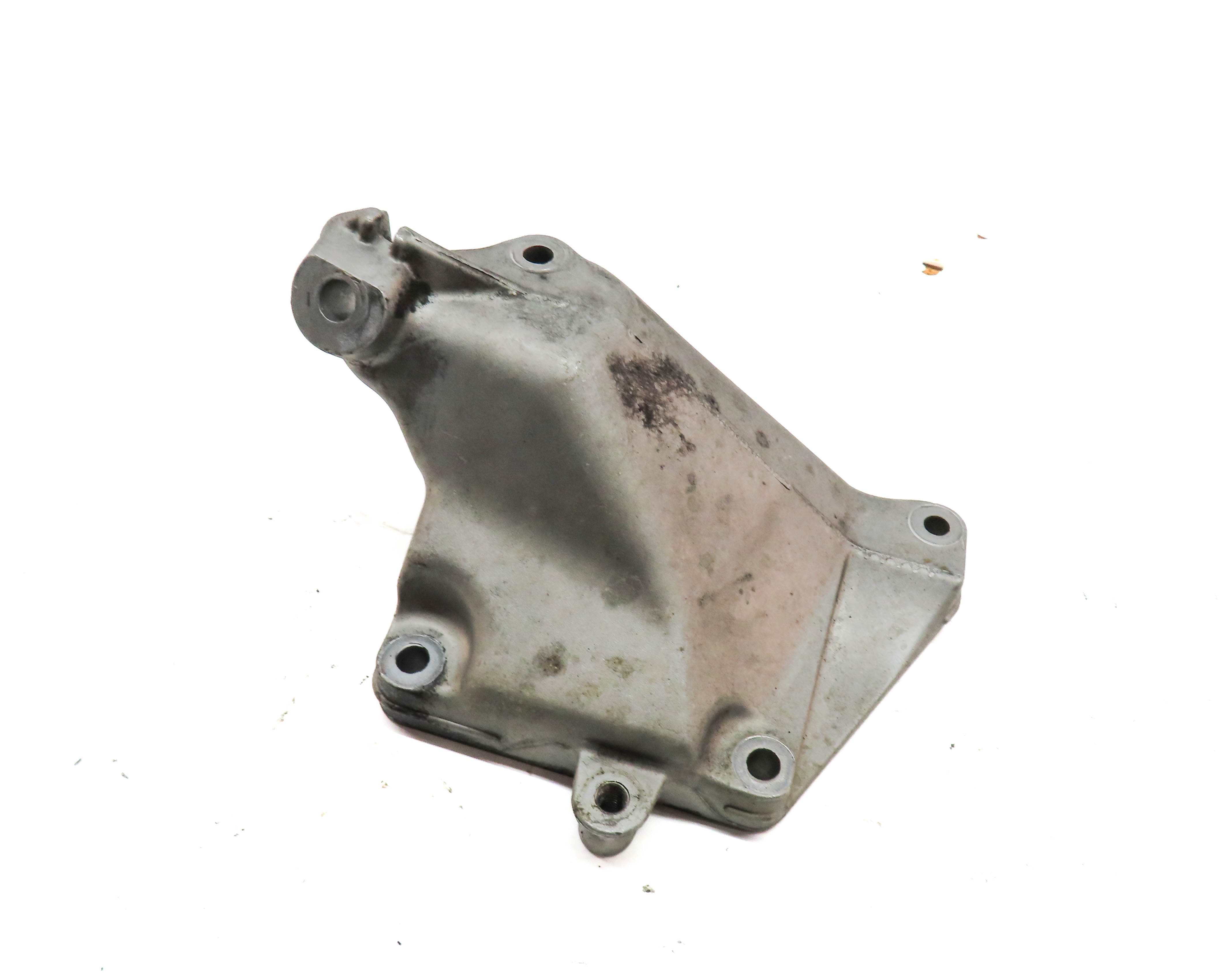 2010 MERCEDES GL450 (X164) 4.6L ENGINE FRONT RIGHT PASSENGER MOTOR MOUNT BRACKET — exact item pictured